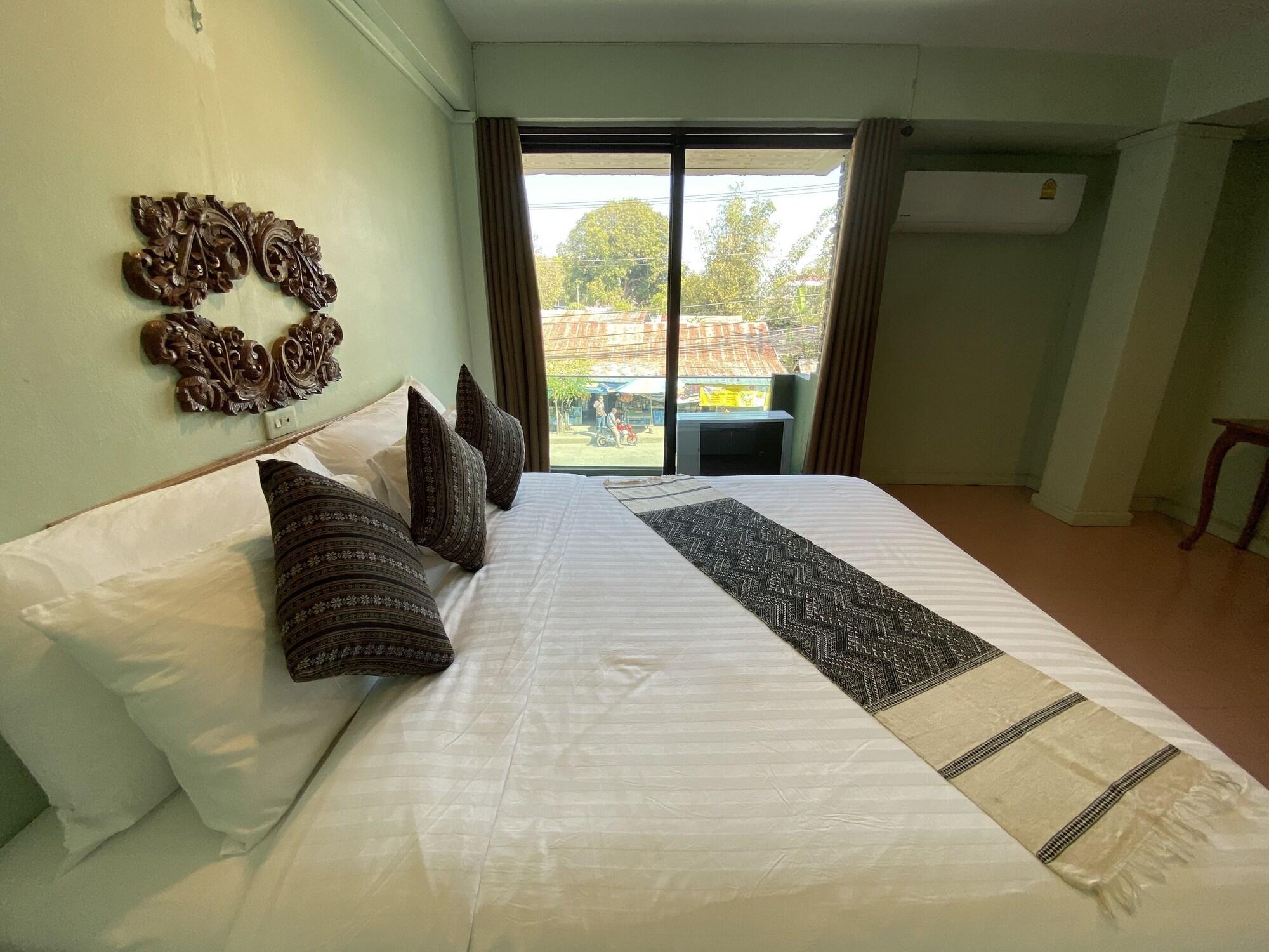 A Hotel Budget Chiang Saen Exterior foto